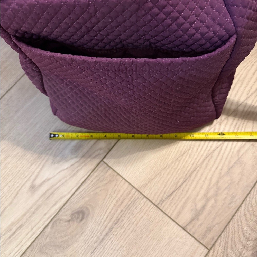 Vera Bradley Weekend Tote - Picture 4 of 9